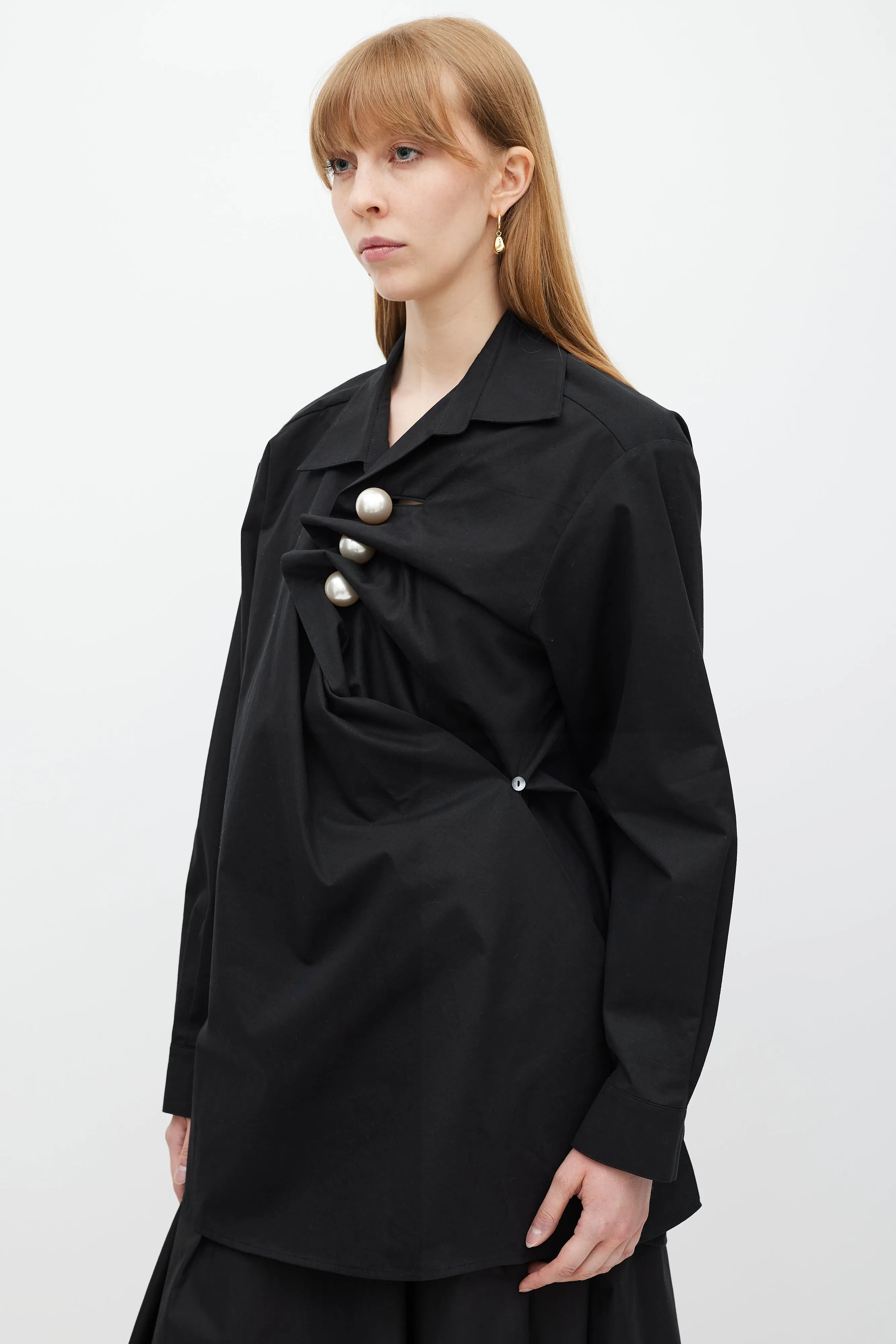 Black Pearl Button Venus Shirt