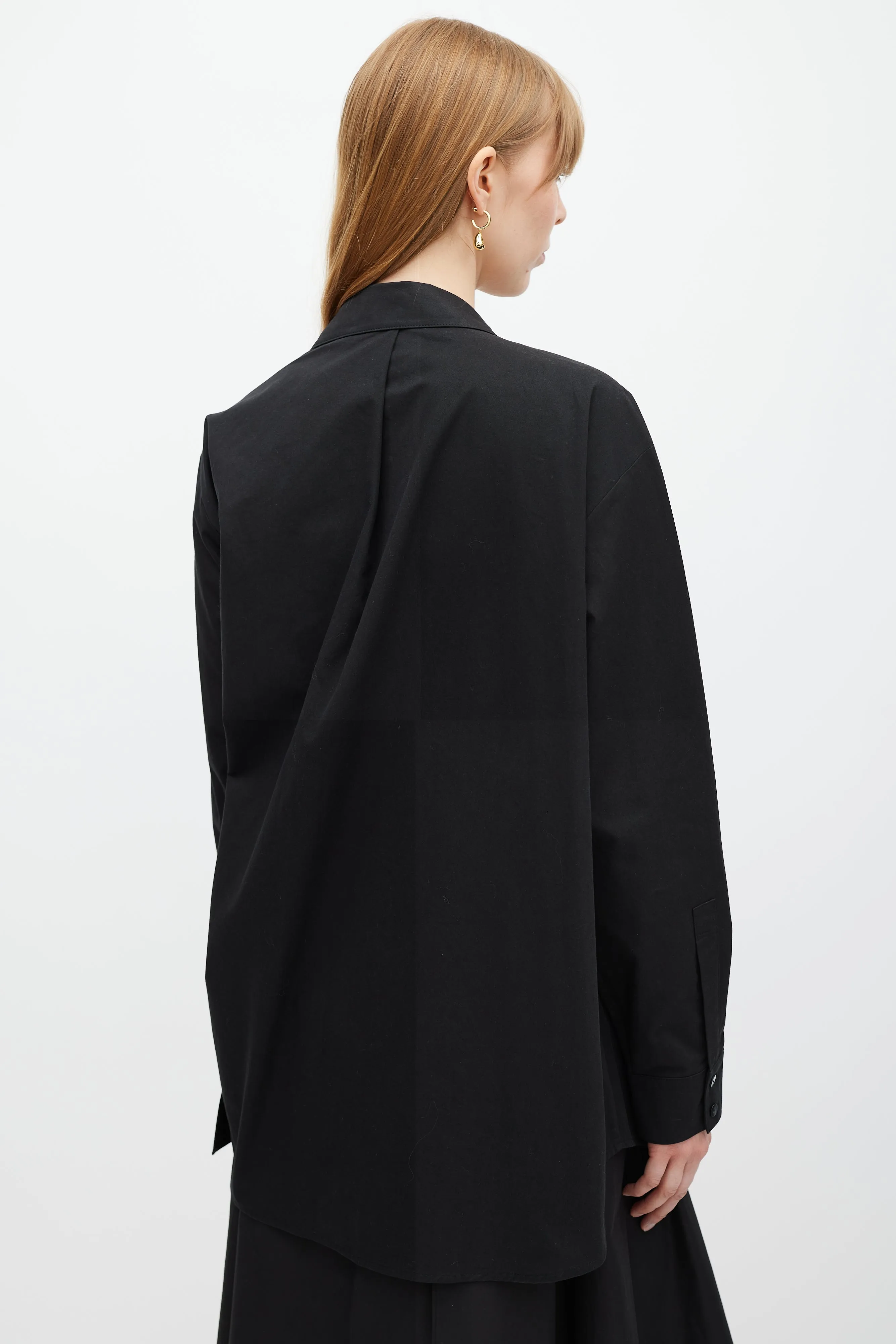 Black Pearl Button Venus Shirt