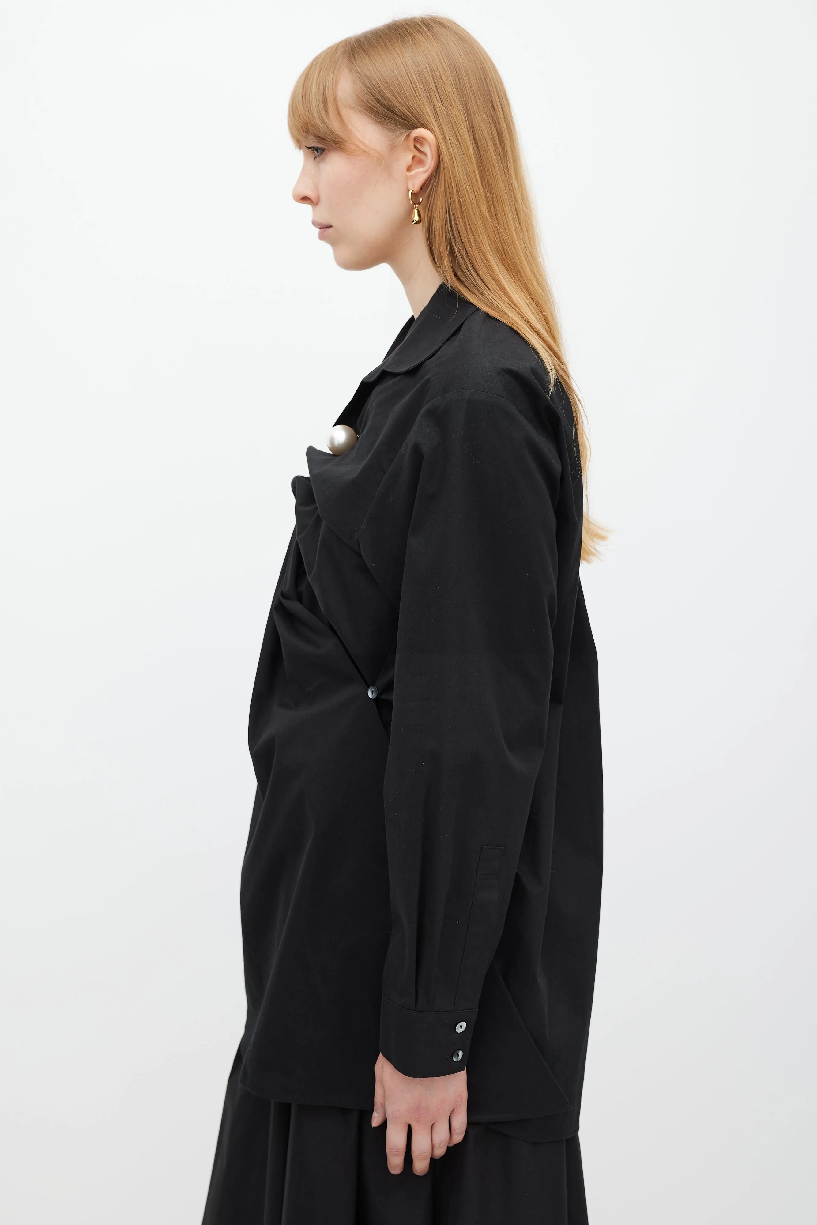 Black Pearl Button Venus Shirt