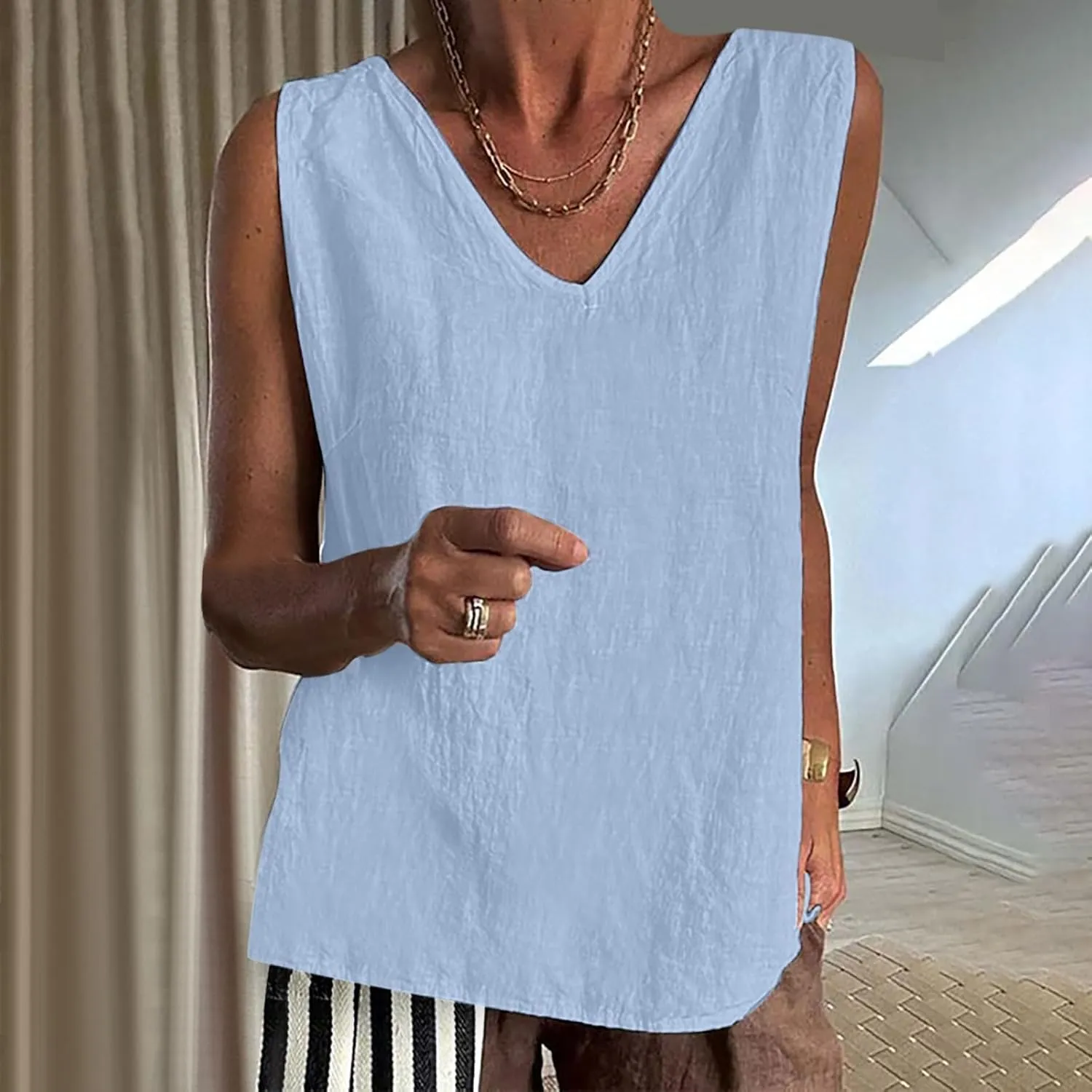 Linen Tank Tops for Women Summer Casual V Neck Sleeveless T-Shirts Basic Lightweight Breathable Pullover Tee Shirts